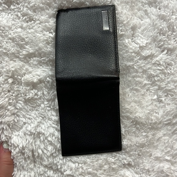 Calvin Klein wallet - Picture 4 of 4